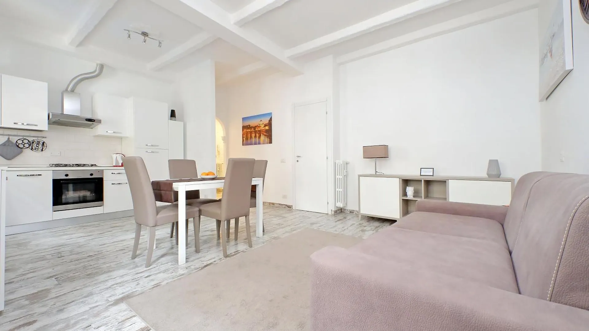 Apartment Prime Location Near Vatican City - 1Bed Flat For 4